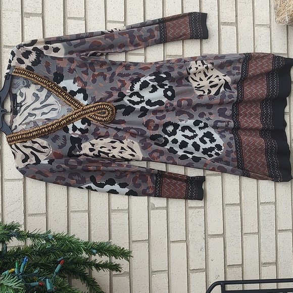 Dresses & Skirts - Leopard 🐆 Dress